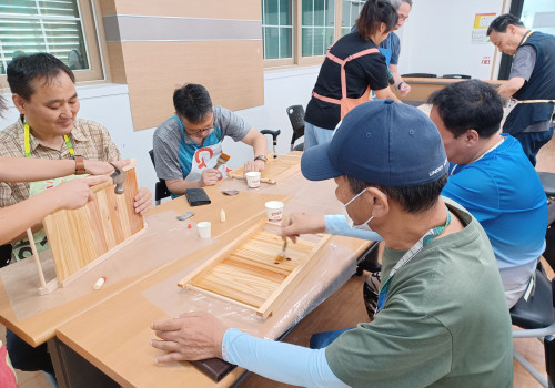 중년남성1인가구와 함께 하는 나만의 'DIY 목공의 세계'